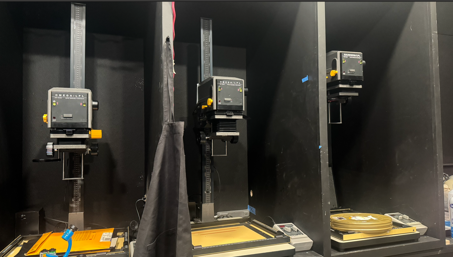 DARKROOM HOUR (FILM OR PRINTING)